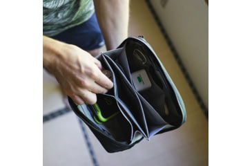 Image of Peak Design Tech Pouch, Regular, Sage, BTP-SG-3