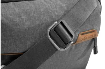 Image of Peak Design V2 Everyday Sling, 6 Liters, Ash, BEDS-6-AS-3