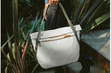Image of Peak Design V2 Everyday Tote, 15 Liters, Bone, BEDT-15-BO-3