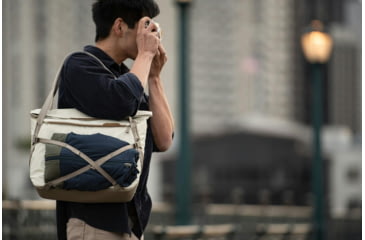 Image of Peak Design V2 Everyday Tote, 15 Liters, Bone, BEDT-15-BO-3