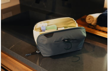Image of Peak Design Wash Pouch Bag, Ocean, BWP-DS-3