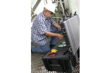 Image of Pelican 1630 Protector Large Watertight 31x24x17in Case, Black w/ Wheels, Foam 1630-000-110