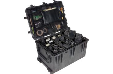 Image of Pelican 1660 Large Protector Watertight Hard Case, Black w/ Liner &amp; Padded Dividers 1660-024-110