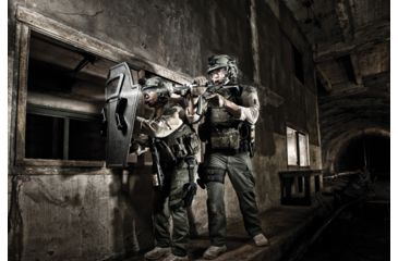 Image of Pelican 7600, 3-Color Led Li-Ion Rechargeable, Black, 076000-0000-110