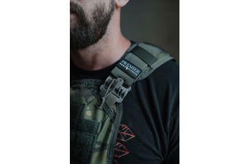 Image of Premier Body Armor Core Mission Plate Carrier, Universal Fit, MultiCam Tropic, 10x12 inch, CMPC-MCT-DLR