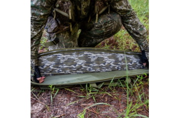 Image of Primos Hunting Shotgun Case, 52in, Hang Tag, Mossy Oak Bottomland, 65636