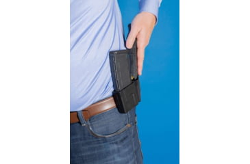 Image of Raven Concealment Lictor Ar Magazine Carrier - ARSMCUBK15BC