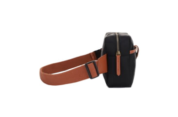 Image of Remington Chesapeake CCW Waist Bag, Black, RMC85118 BK