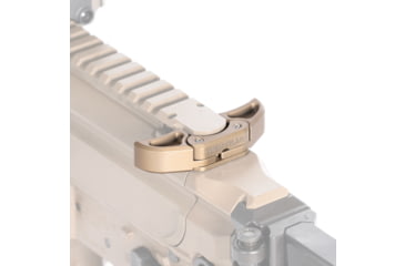 Image of Reptilia Puller MPX Charging Handle, Flat Dark Earth, 100-372