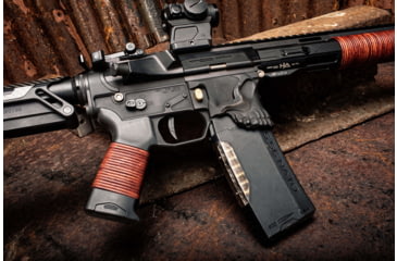 Image of RISE Armament BLITZ 3.5lb Drop-In Trigger w/ Anti Walk Pins, Silver/Black, RA-524-BLK