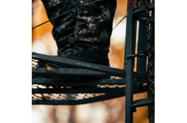 Image of Rivers Edge Treestands 15ft Climbing Stick, Black RE724