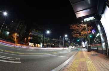 Image of Rokinon 12mm T3.1 Full Frame Cine DS Fisheye Camera Lens for Canon EF, Black DS12M-C