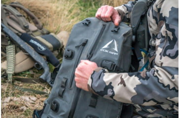 Image of Rokman Waterproof Pinnacle 2500 Pack w/Core-Flex Harness, Black, 90005