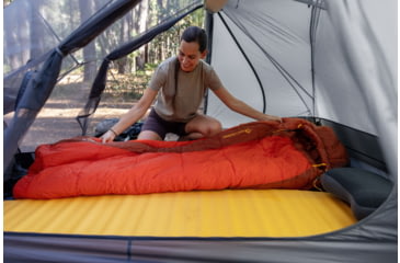 Image of Sea to Summit Hamelin Synthetic -1C/30F Sleeping Bag - Womens, Regular, Spicy Orange, Regular, S5130