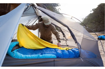 Image of Sea to Summit Reactor Sleeping Bag Liner w/ Drawcord, Sulphur Yellow, Standard, A3202