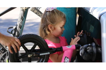 Image of SeaSucker Hornet - Hatchback/SUV Bike Rack, Black, 810046210345