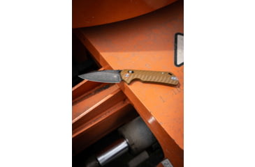 Image of Skallywag Tactical Mako II Folding Knife, 3.5in, D2, Drop Point Blade, G10, Desert Tan Handle, Mako II - Desert Tan