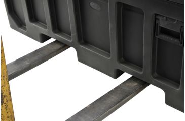 Image of SKB Cases Rotationally Formed Roto Mold LCD Case, Black, 3SKB-5260