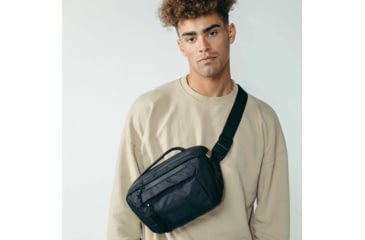 Image of SLNT E3 Faraday Crossbody Organizer Bag, Black, 5L, SPB-EDC-03