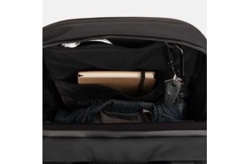 Image of SLNT Essentials Faraday Backpack, Black, 18L, SL-ESBP-01