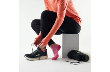 Image of Smartwool Run Zero Cushion Low Ankle Socks - Womens
