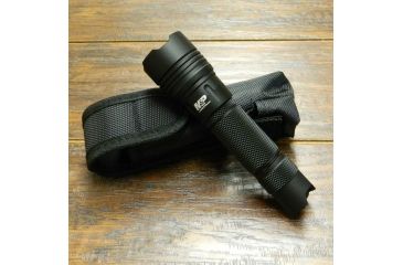 Image of Smith &amp; Wesson M&amp;P10 LED Flashlight, Black body/White LED 110214