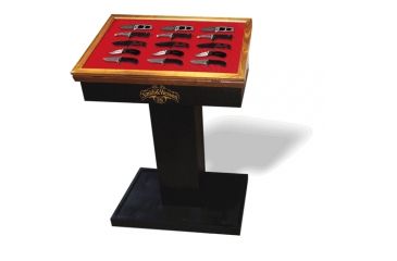 Image of PEDESTAL DISPLAY