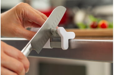 Image of Smiths Slide Sharp Edge Grip 4-Slot Sharpener, White, SP-51124