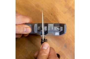 Image of Smiths Edge Pro Pull-Thru Knife Sharpener