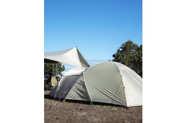 Image of Snow Amenity Dome Medium in Ivory, 4-Person, SDE-001-IV-US