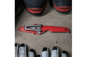 Image of SOG Specialty Knives &amp; Tools Altair FX Fixed Blade Knives, 3.7in, Straight Edge, CRYO KRUPP 4116 Steel, Clip Point, Red, GRN / TPU Handle, Black, SOG-17-79-02-57