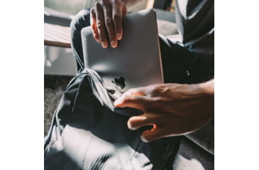 Image of SOG Specialty Knives &amp; Tools Surrept/16 Cs Daypack - Charcoal - 89-71-01-31