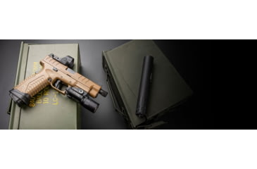 Image of Springfield Armory XD-M 4.5in Threaded Barrel, Glock 17, 9mm Luger, 5.28 inch, 1-10 Twist, 5x28 Thread, Melonite, Black, XDM0901TB-KIT