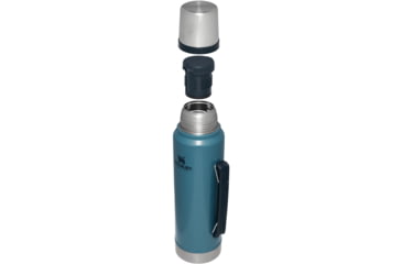 Image of Stanley The Legendary Classic 1.1 qt Bottle, Hammertone Lake, 1.1 qt / 1.0 L, 10-11344-005
