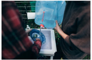 Image of Stansport 5 Gallon Collapsible Water Carrier 48266