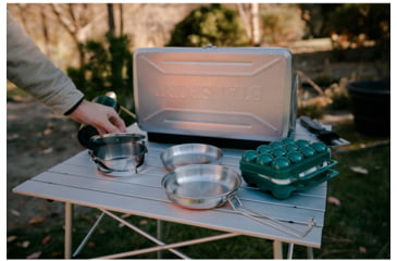 Image of Stansport Egg Container, 12 Eggs 48261