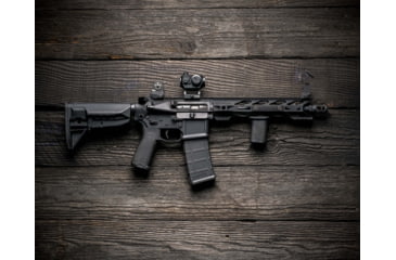 Image of STNGR HWK M-Lok Free Float Handguard for AR15/M4, Anodized Black, 10 in, 10HM