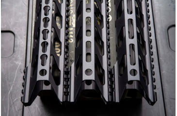 Image of STNGR HWK M-Lok Free Float Handguard for AR15/M4, Anodized Black, 10 in, 10HM