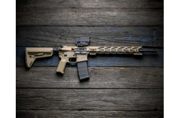 Image of STNGR M-Lok Free Float Handguard for AR15/M4, Cerakote FDE, 13.5 in, 13HM-FDE