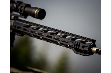 Image of STNGR RPTR M-Lok Free Float Handguard for AR15/M4, Anodized Black, 15 in, 15RM