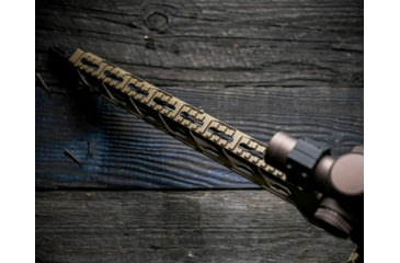 Image of STNGR VYPR M-Lok Free Float Handguard for AR15/M4, Cerakote FDE, 15 in, 15VM-FDE