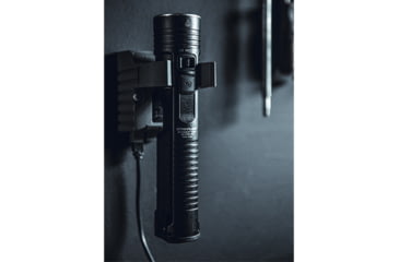 Image of Streamlight Stinger 2020 LED 2000 Lumen Flashlight w/o charger, w/Y USB Cord &amp; Lanyard, Black, 78100