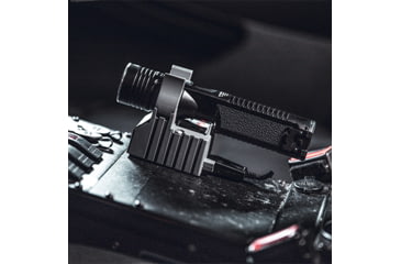 Image of Streamlight Stinger 2020 LED 2000 Lumen Flashlight w/o charger, w/Y USB Cord &amp; Lanyard, Black, 78100
