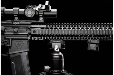 Image of Strike Industries ARCA QD Picatinny Adatper, 1/4in and 3/8in Threads, Black, One Size, SI-ARCA-TRI-PADA-BK