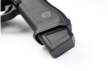 Image of Strike Industries GEN5 Magwell for Glock 17/22/31/34, Black, SIG5MAGWELL17