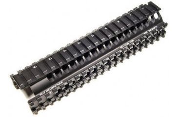 Image of SureFire Mossberg 500 / 590 Shotgun Picatinny Rail System M70