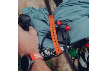 Image of Suunto Wing Headphones, Black/Lava Red, One Size, SS050944000