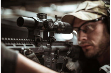 Image of Swampfox Arrowhead LPVO Rifle Scope, 1-6x24mm, 30mm Tube, Second Focal Plane, MOA Reticle, Black, ARH16241-M