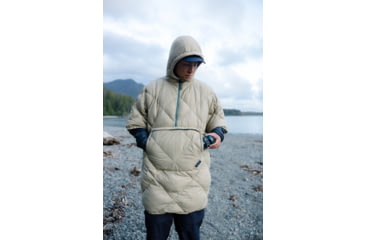 Image of Therm-a-Rest Honcho Poncho Down Sleeping Bag