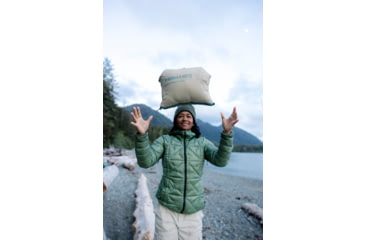 Image of Therm-a-Rest Honcho Poncho Down Sleeping Bag